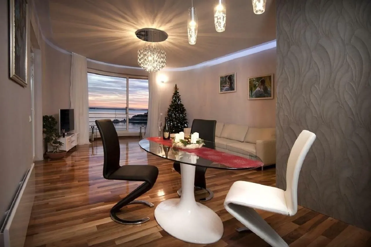 Apartment Splendid Split
